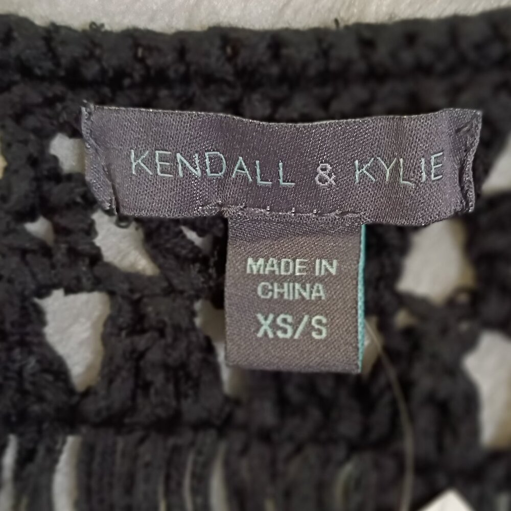 Kendall and Kyle Crochet Vest💕💘 Groovy 😍😍 - Picture 9 of 13